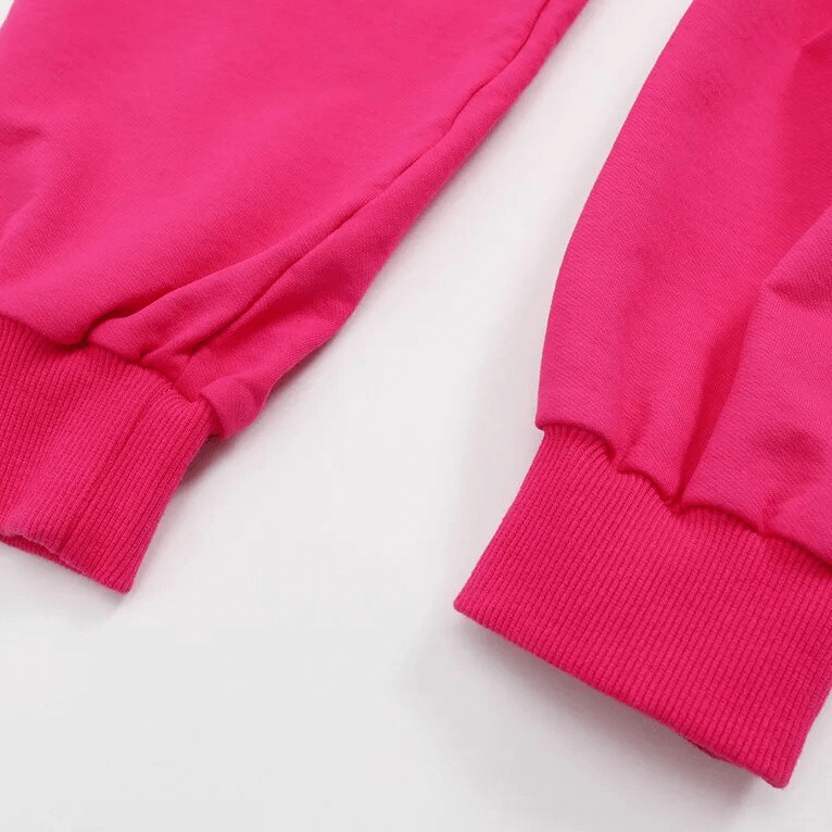 Close-up of pink long sleeves on breathable cotton sports crop top SF1700, showcasing ribbed cuffs for women.